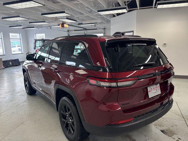 used 2025 Jeep Grand Cherokee car, priced at $39,000