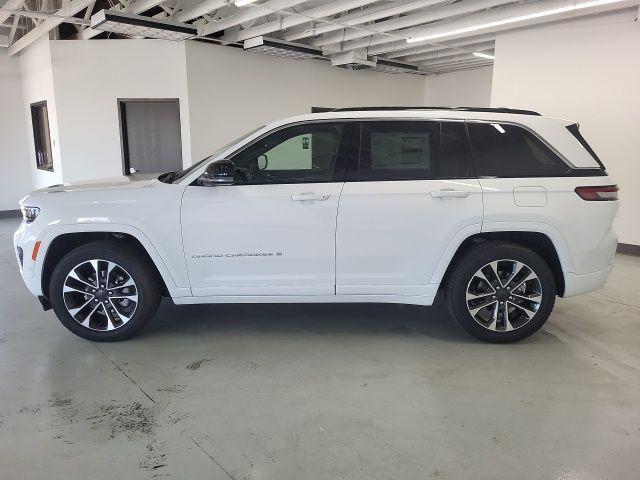 new 2025 Jeep Grand Cherokee car, priced at $54,260
