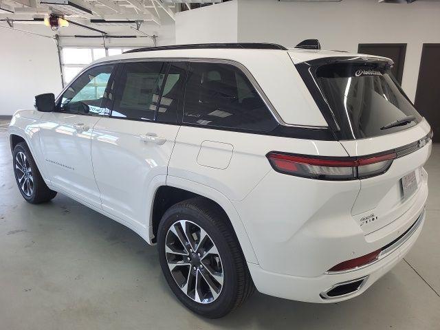 new 2025 Jeep Grand Cherokee car, priced at $54,260