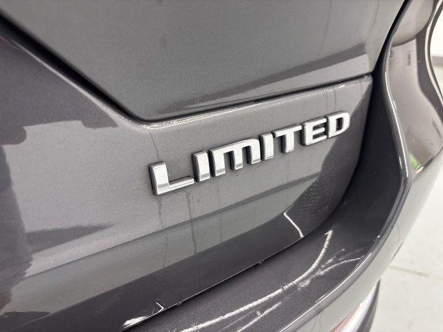 used 2022 Jeep Grand Cherokee car, priced at $31,500