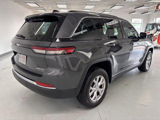 used 2022 Jeep Grand Cherokee car, priced at $31,500