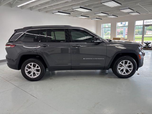 used 2022 Jeep Grand Cherokee car, priced at $31,500