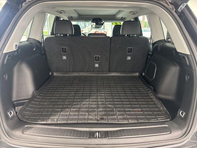 used 2022 Jeep Grand Cherokee car, priced at $31,500