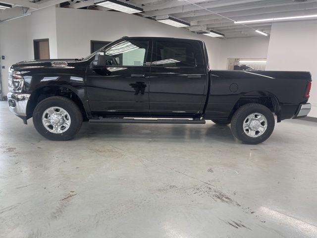 new 2025 Ram 3500 car, priced at $54,552