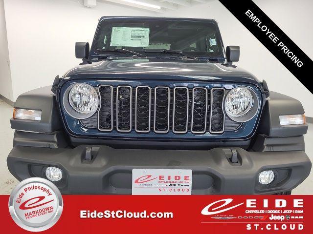 new 2025 Jeep Wrangler car, priced at $45,907