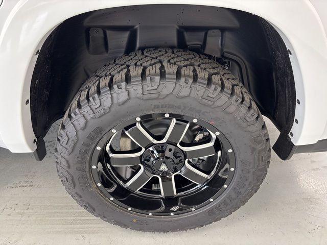 new 2025 Ram 1500 car, priced at $64,409