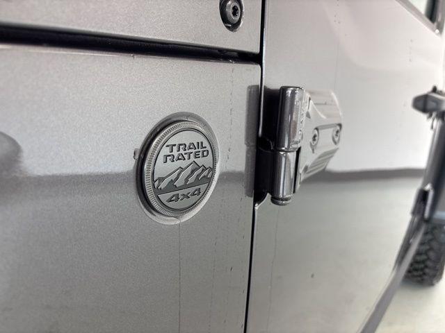 new 2025 Jeep Wrangler car, priced at $48,424