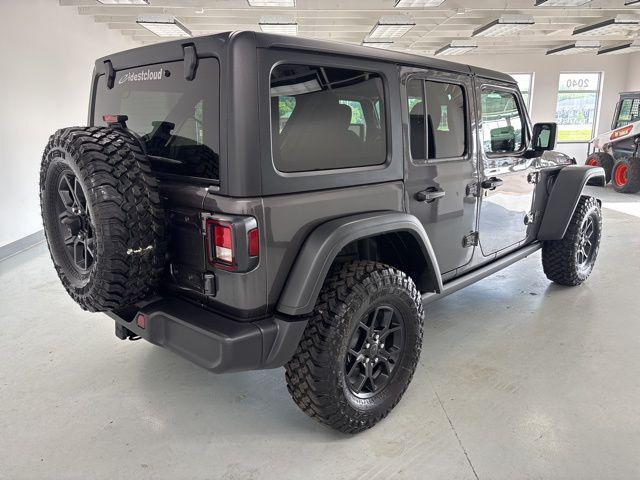 new 2025 Jeep Wrangler car, priced at $48,424