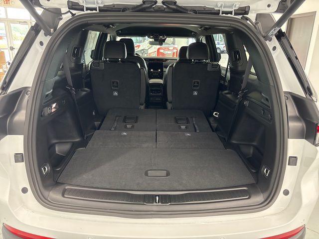 new 2025 Jeep Grand Cherokee L car, priced at $44,059
