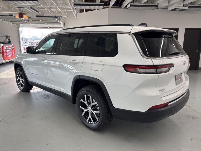 new 2025 Jeep Grand Cherokee L car, priced at $44,059