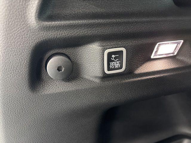 new 2025 Jeep Grand Cherokee L car, priced at $44,059
