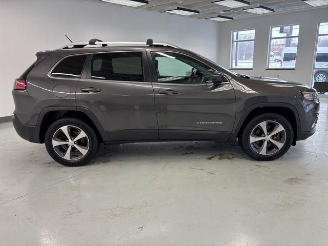 used 2019 Jeep Cherokee car, priced at $17,000