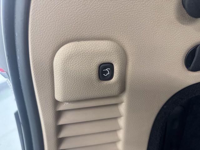 used 2017 Jeep Grand Cherokee car, priced at $12,000