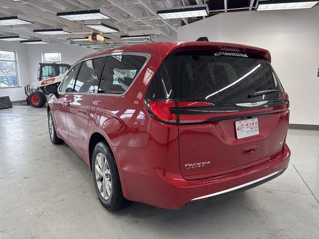 new 2026 Chrysler Pacifica car, priced at $44,376