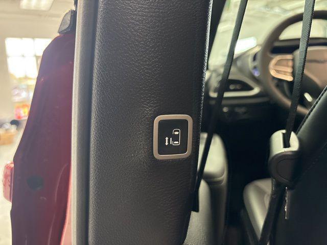 new 2026 Chrysler Pacifica car, priced at $46,126