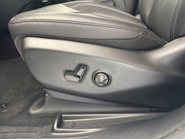 new 2026 Chrysler Pacifica car, priced at $44,376