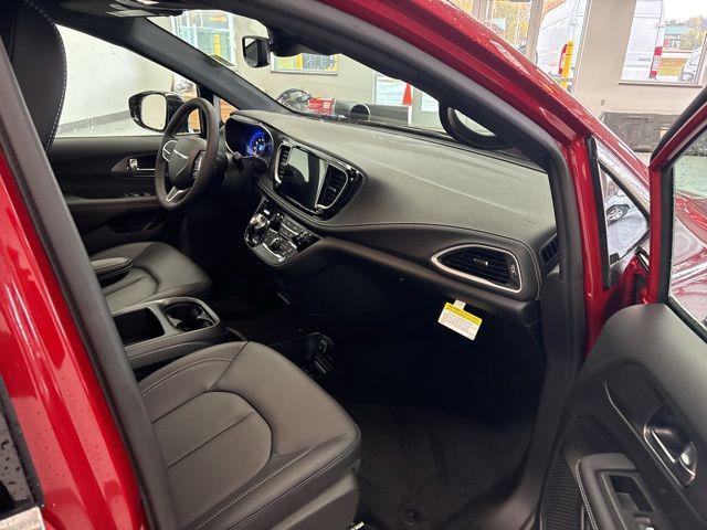 new 2026 Chrysler Pacifica car, priced at $46,126