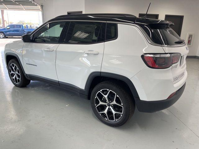 new 2025 Jeep Compass car, priced at $28,845