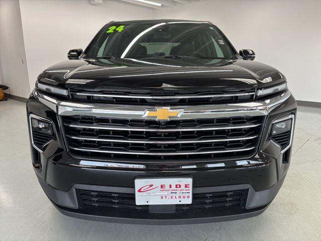 used 2024 Chevrolet Traverse car, priced at $39,000