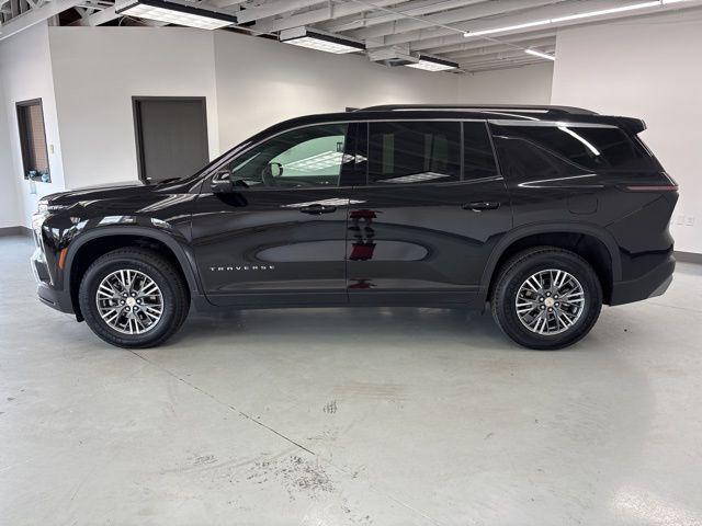 used 2024 Chevrolet Traverse car, priced at $39,000