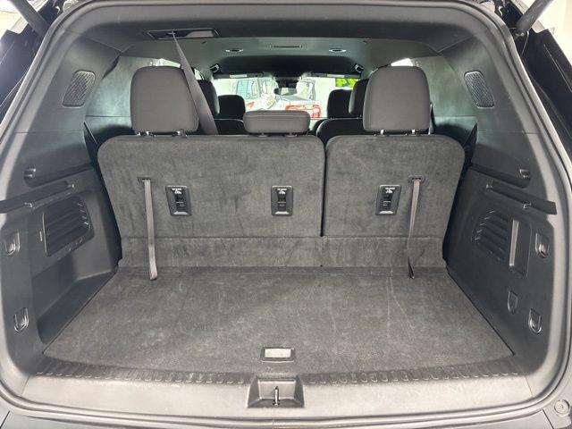 used 2024 Chevrolet Traverse car, priced at $39,000