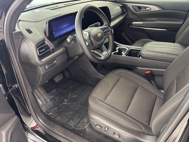 used 2024 Chevrolet Traverse car, priced at $39,000