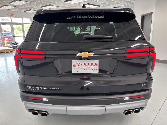 used 2024 Chevrolet Traverse car, priced at $39,000