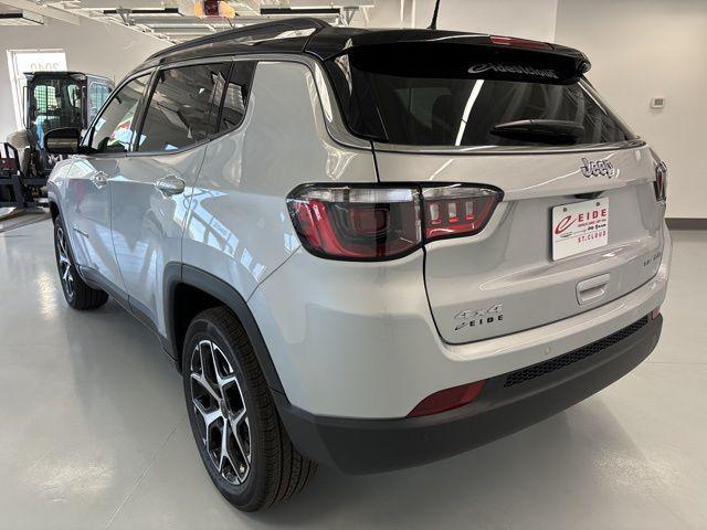 new 2025 Jeep Compass car, priced at $30,875