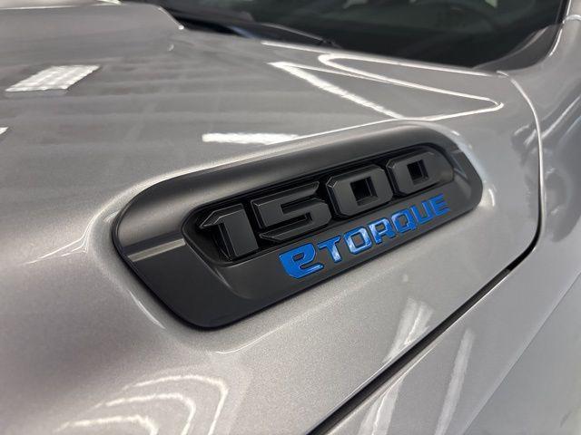 new 2025 Ram 1500 car, priced at $47,044