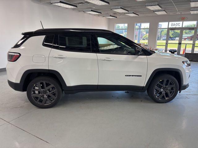new 2025 Jeep Compass car, priced at $35,071