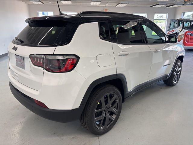 new 2025 Jeep Compass car, priced at $35,071