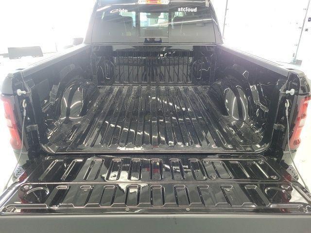 new 2025 Ram 1500 car, priced at $59,521