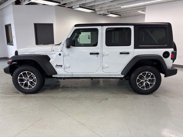 new 2025 Jeep Wrangler car, priced at $44,227