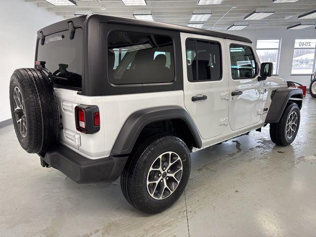 new 2025 Jeep Wrangler car, priced at $44,227