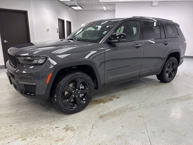 new 2025 Jeep Grand Cherokee L car, priced at $47,065