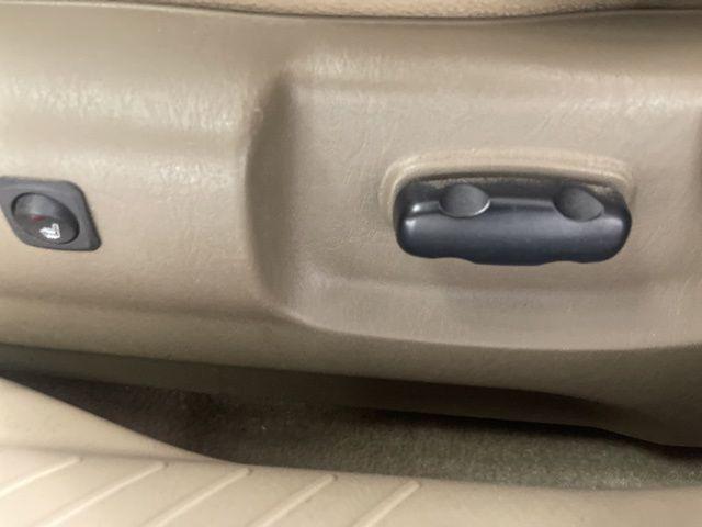 used 2006 Ford Escape car, priced at $4,000