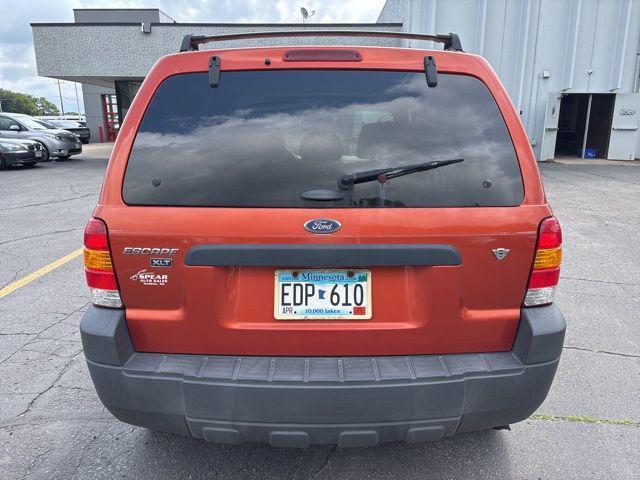 used 2006 Ford Escape car, priced at $4,000