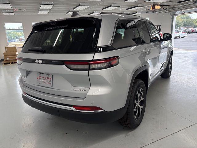 new 2025 Jeep Grand Cherokee car, priced at $47,726