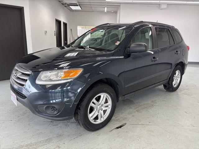 used 2012 Hyundai Santa Fe car, priced at $6,000