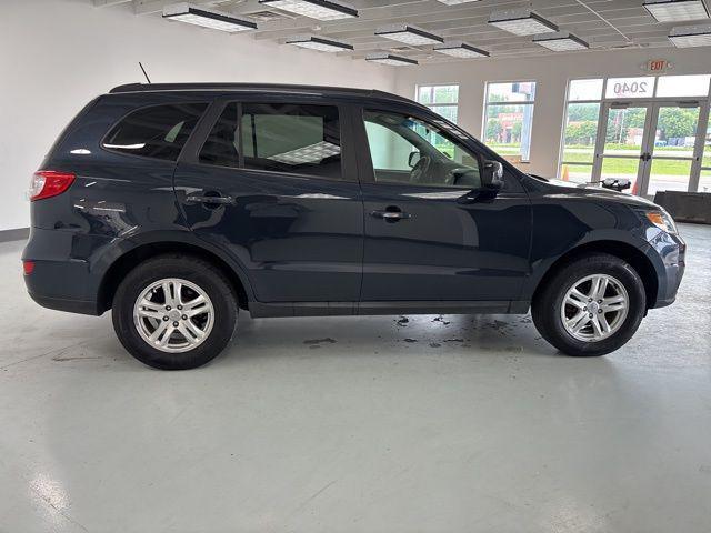 used 2012 Hyundai Santa Fe car, priced at $6,000