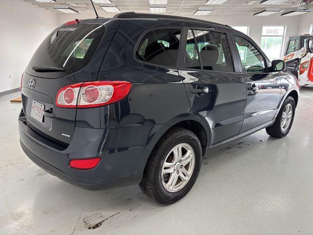 used 2012 Hyundai Santa Fe car, priced at $6,000