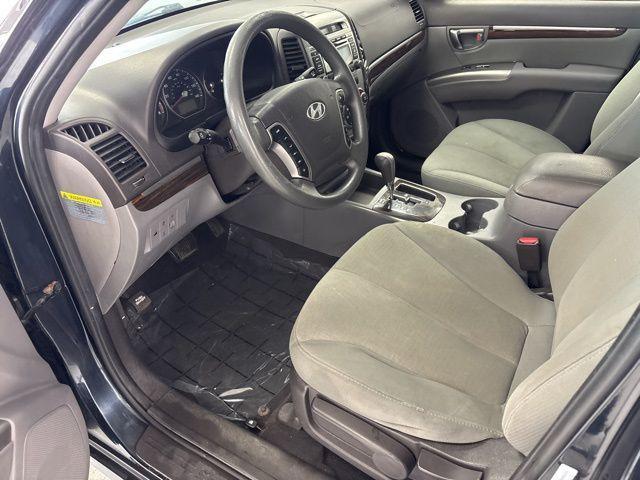 used 2012 Hyundai Santa Fe car, priced at $6,000