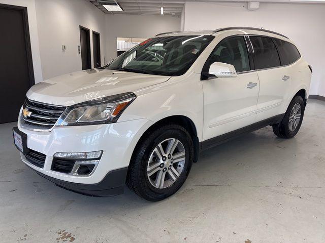 used 2015 Chevrolet Traverse car, priced at $6,000