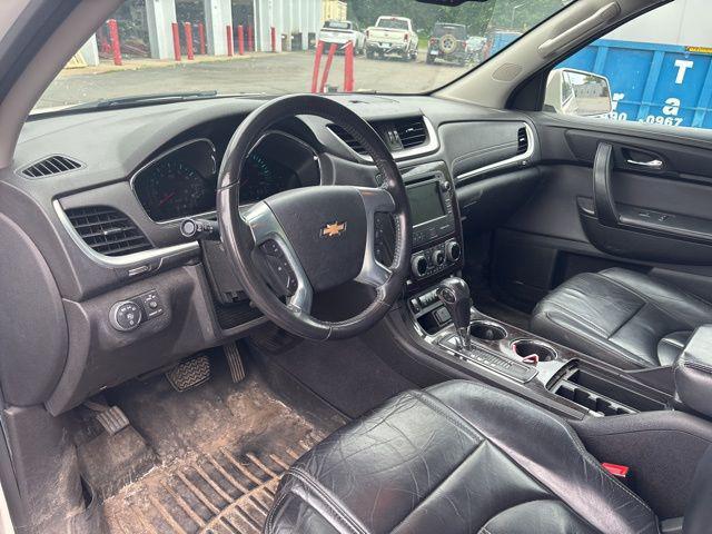 used 2015 Chevrolet Traverse car, priced at $6,000