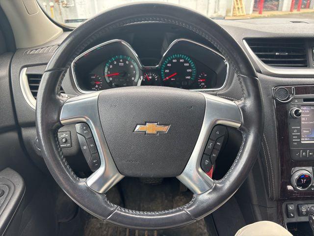 used 2015 Chevrolet Traverse car, priced at $6,000