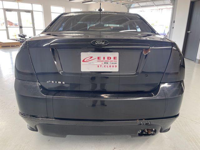 used 2007 Ford Fusion car, priced at $3,000