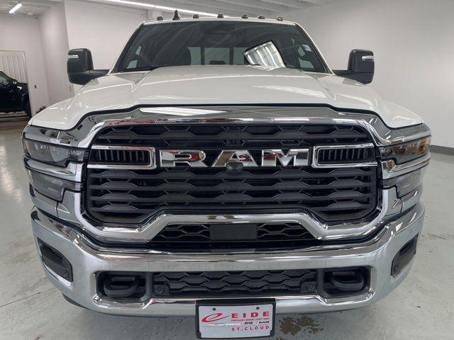 new 2025 Ram 3500 car, priced at $54,334