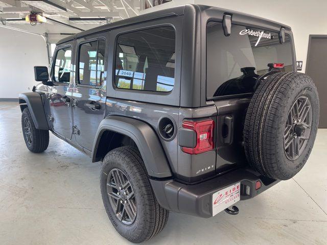 new 2025 Jeep Wrangler car, priced at $46,808