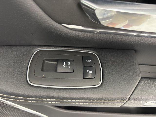 used 2022 Ram 1500 car, priced at $39,000