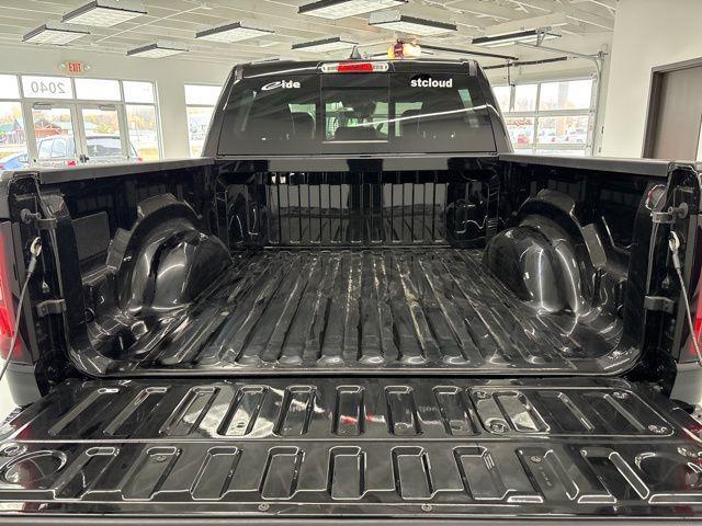 new 2025 Ram 1500 car, priced at $59,399